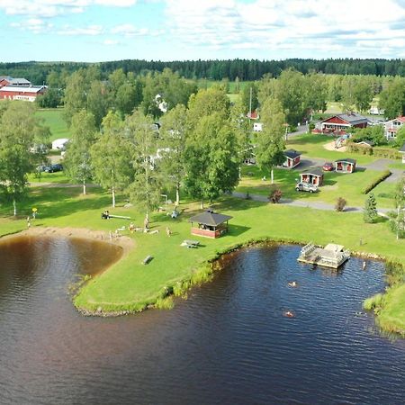 Tastulan Lomakylae Hotel Kaustinen Exterior foto