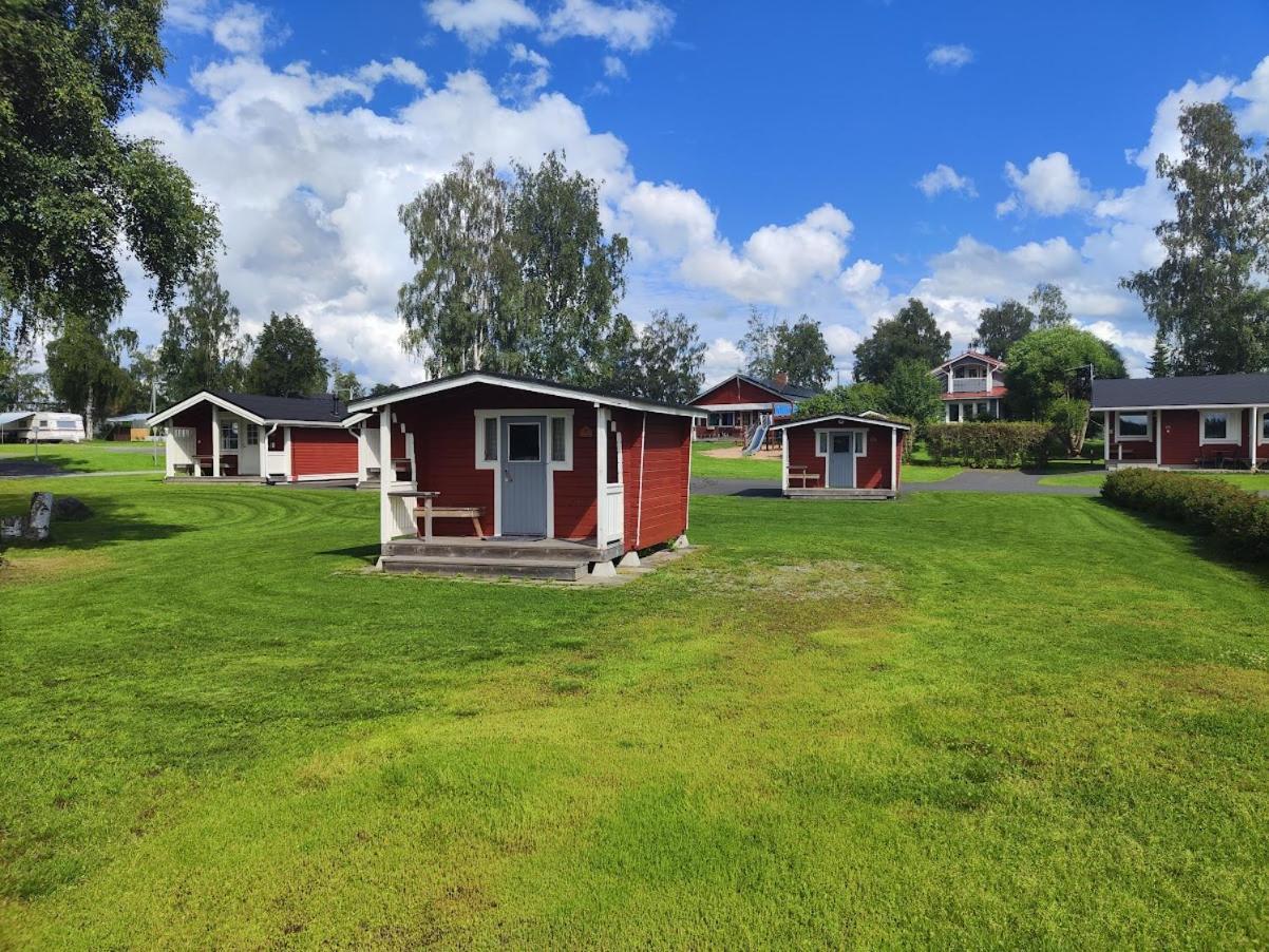 Tastulan Lomakylae Hotel Kaustinen Exterior foto